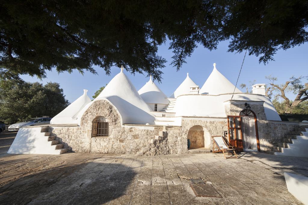 Trullo Degli Ulivi Villa Ostuni Dış mekan fotoğraf