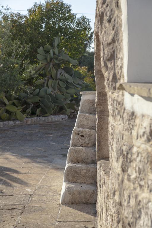 Trullo Degli Ulivi Villa Ostuni Dış mekan fotoğraf