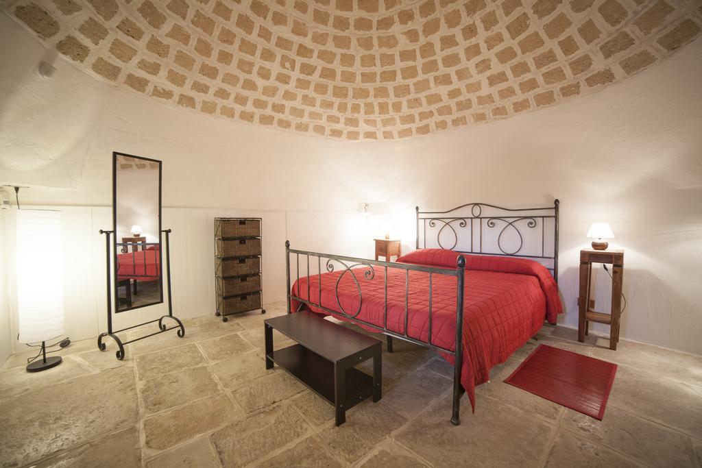 Trullo Degli Ulivi Villa Ostuni Dış mekan fotoğraf