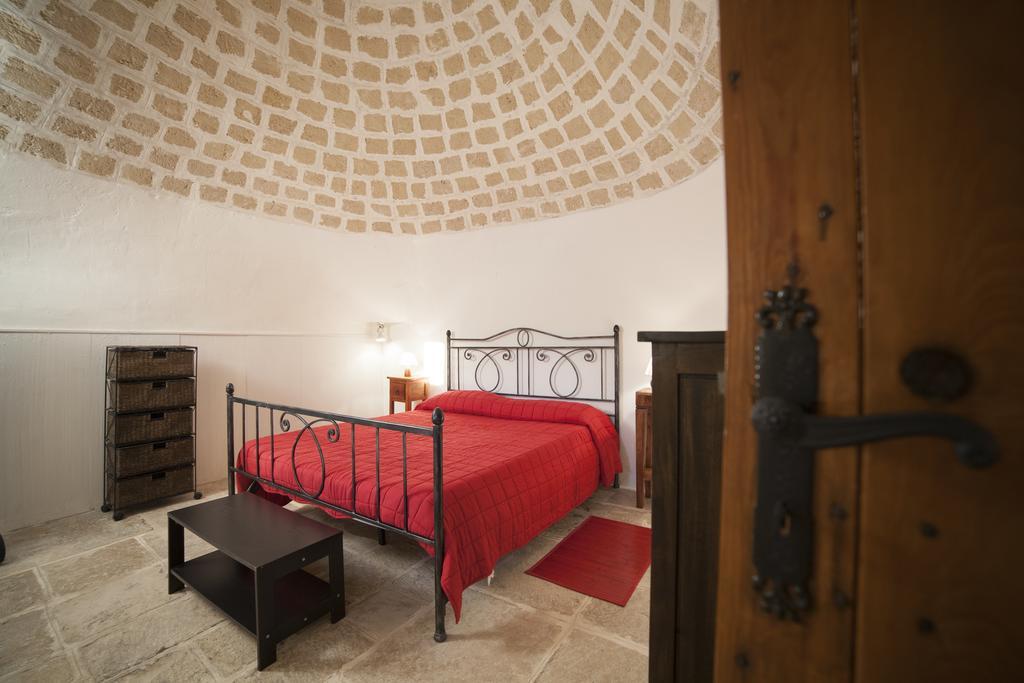 Trullo Degli Ulivi Villa Ostuni Dış mekan fotoğraf