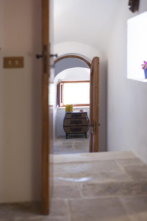 Trullo Degli Ulivi Villa Ostuni Dış mekan fotoğraf
