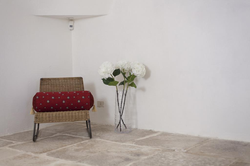 Trullo Degli Ulivi Villa Ostuni Dış mekan fotoğraf