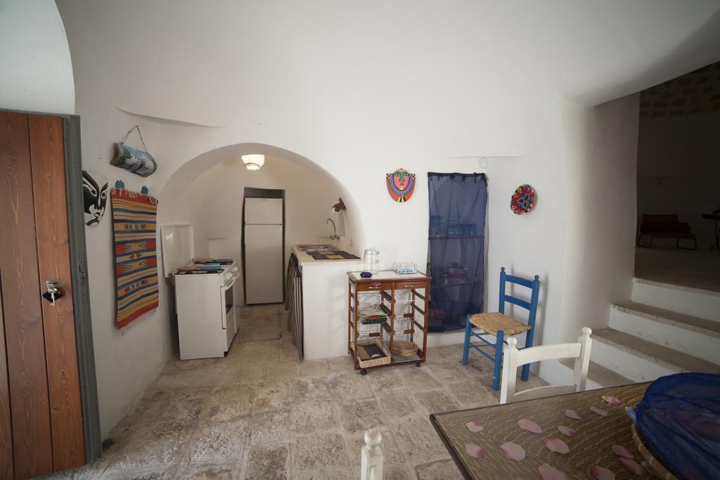 Trullo Degli Ulivi Villa Ostuni Dış mekan fotoğraf