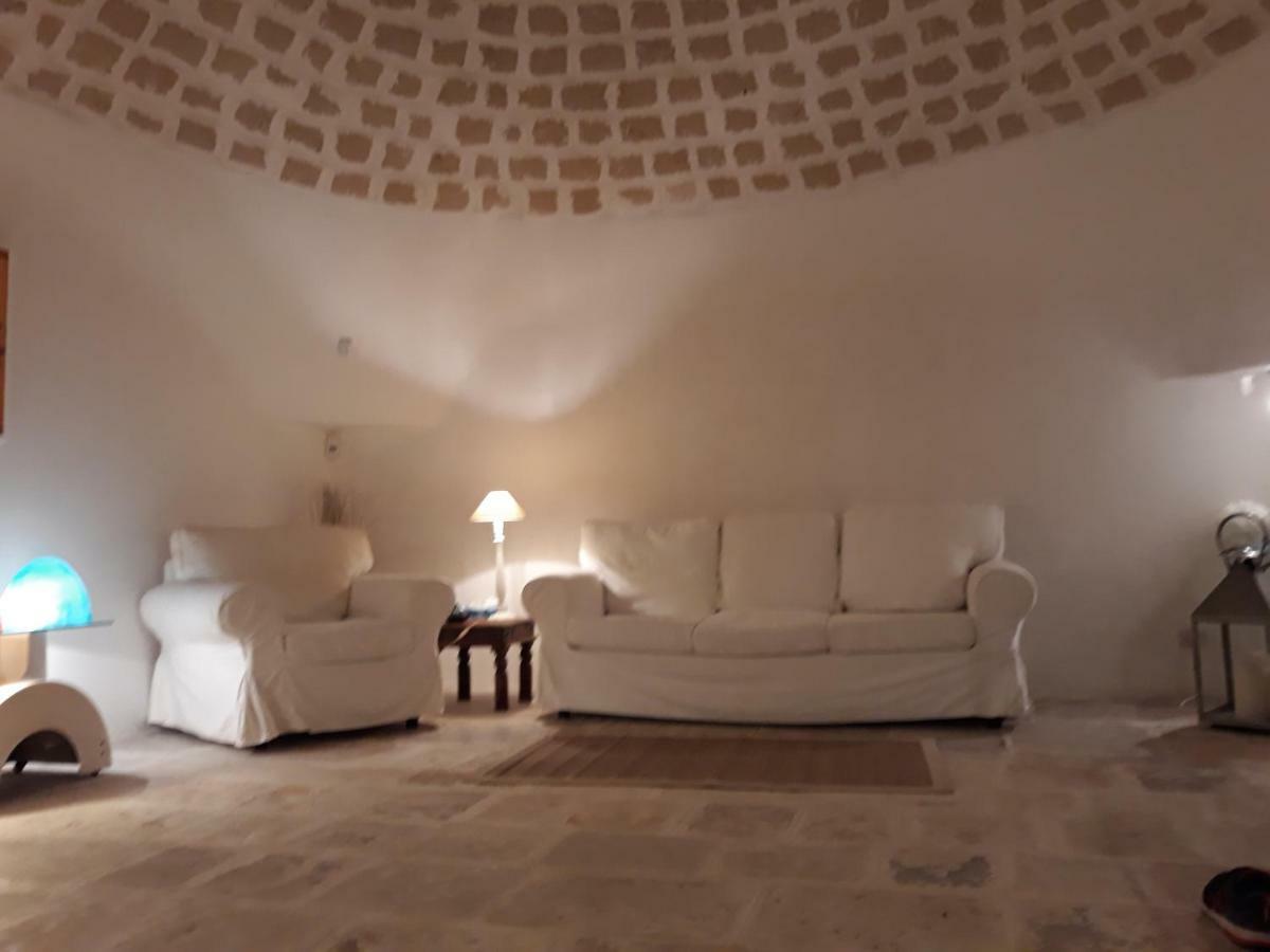 Trullo Degli Ulivi Villa Ostuni Dış mekan fotoğraf